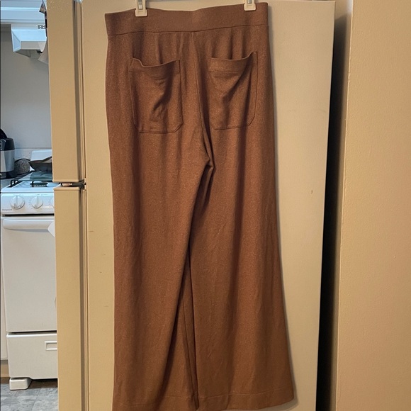 CAbi‎ Women’s Medium Wide Leg Oversized Tan Pant - Picture 6 of 7